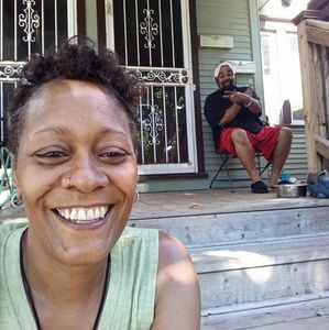 Meet your Posher, Toy